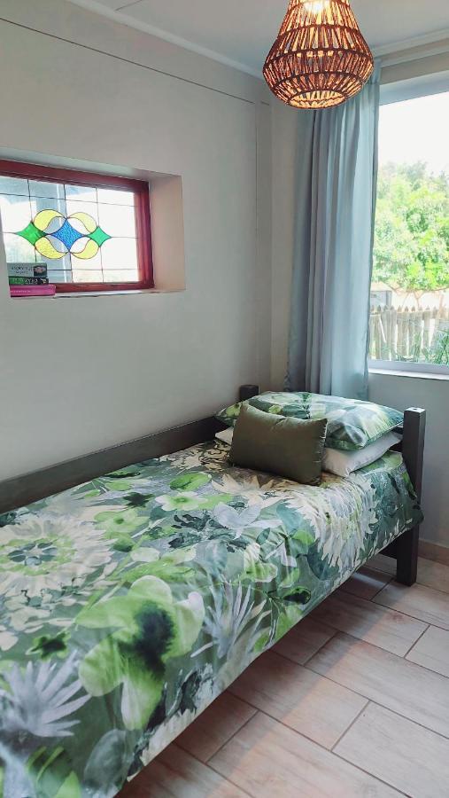 The Coelacanth Guest House And Beach Thyme Self Catering Kiddʼs Beach Esterno foto