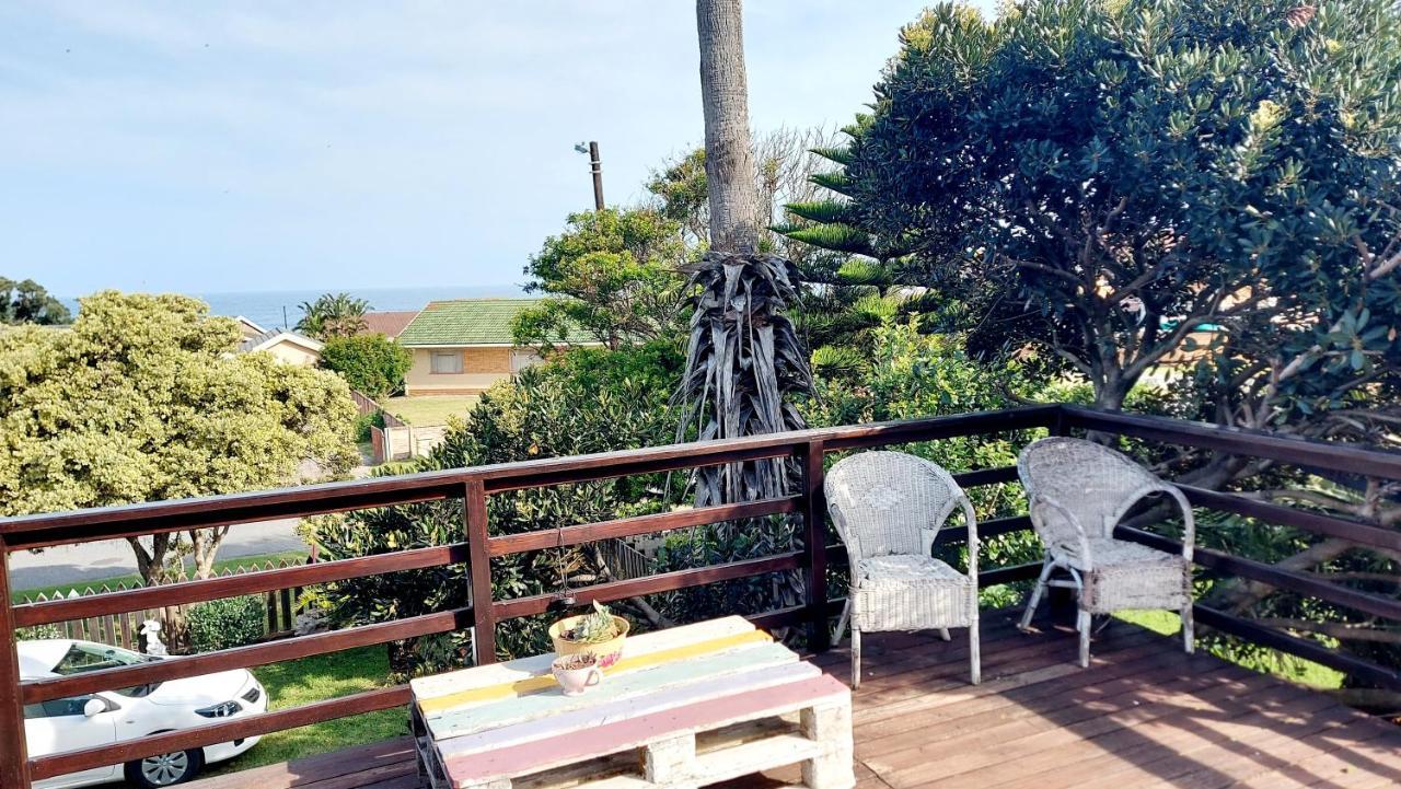 The Coelacanth Guest House And Beach Thyme Self Catering Kiddʼs Beach Esterno foto