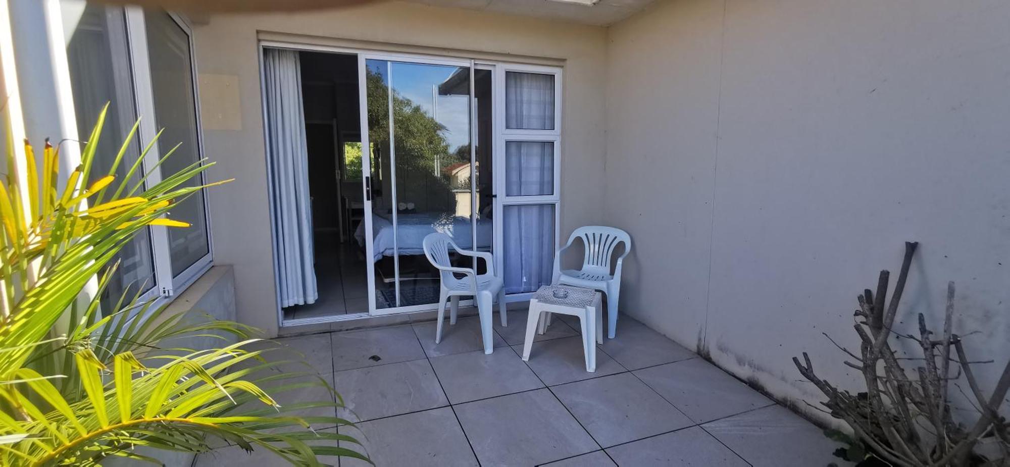 The Coelacanth Guest House And Beach Thyme Self Catering Kiddʼs Beach Esterno foto