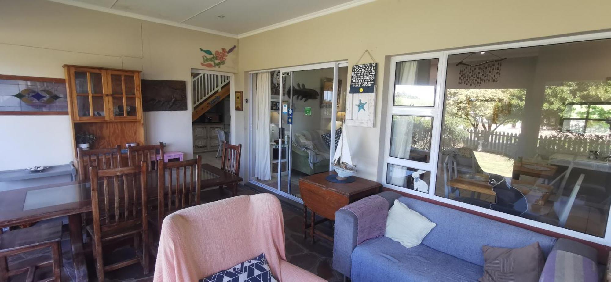 The Coelacanth Guest House And Beach Thyme Self Catering Kiddʼs Beach Esterno foto